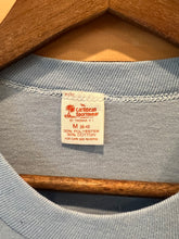 Load image into Gallery viewer, Vintage 80s St Thomas Seagulls Shirt(S)