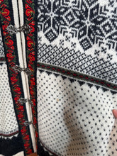 Load image into Gallery viewer, Vintage Squaw Valley Knit Sweater (WM)