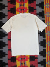 Load image into Gallery viewer, Vintage The Far Side Shark Nerds Shirt (L)