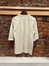 Load image into Gallery viewer, True Vintage Walter Reed Army Medical Center Shirt (M)