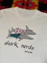 Load image into Gallery viewer, Vintage The Far Side Shark Nerds Shirt (L)