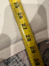 Load image into Gallery viewer, True Vintage Walter Reed Army Medical Center Shirt (M)