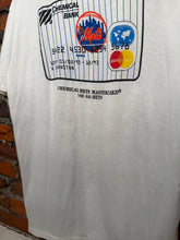 Load image into Gallery viewer, Vintage 1993 Mets Mastercard T-Shirt (XL)