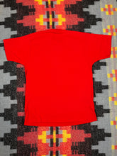 Load image into Gallery viewer, Vintage 90s Don’t Bother Me I’m Crabby Tee (L)