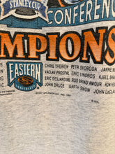 Load image into Gallery viewer, Vintage 1997 Philadelphia Flyers Eastern Conference Champs Shirt (2XL)