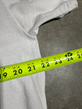 Load image into Gallery viewer, Vintage Embroidered Feathers T-Shirt (L)