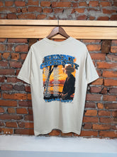 Load image into Gallery viewer, 2007 Kenny Chesney Concert Shirt (L/XL)
