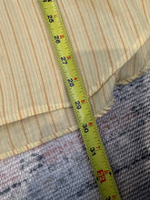 Load image into Gallery viewer, Vintage 80s Van Heusen Yellow Striped Collared Shirt(M)