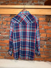 Load image into Gallery viewer, Vintage Wrangler Blue Red and White Pearl Snap Shirt (L)