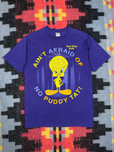 Load image into Gallery viewer, Vintage 1996 Ain’t Afraid Tweety Bird Shirt (L)