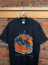 Load image into Gallery viewer, 2000s Three Stooges Firemen Shirt (M)