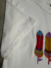 Load image into Gallery viewer, Vintage Embroidered Feathers T-Shirt (L)