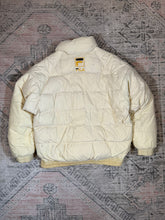 Load image into Gallery viewer, Vintage 90s Fila Puffer Jacket (L)