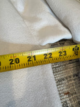 Load image into Gallery viewer, Vintage FireFighters Are Special Crewneck (M)