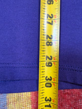 Load image into Gallery viewer, Vintage 1996 Ain’t Afraid Tweety Bird Shirt (L)