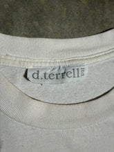 Load image into Gallery viewer, Vintage Embroidered Feathers T-Shirt (L)