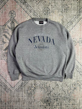 Load image into Gallery viewer, Vintage University of Nevada Alumni Crewneck (L)
