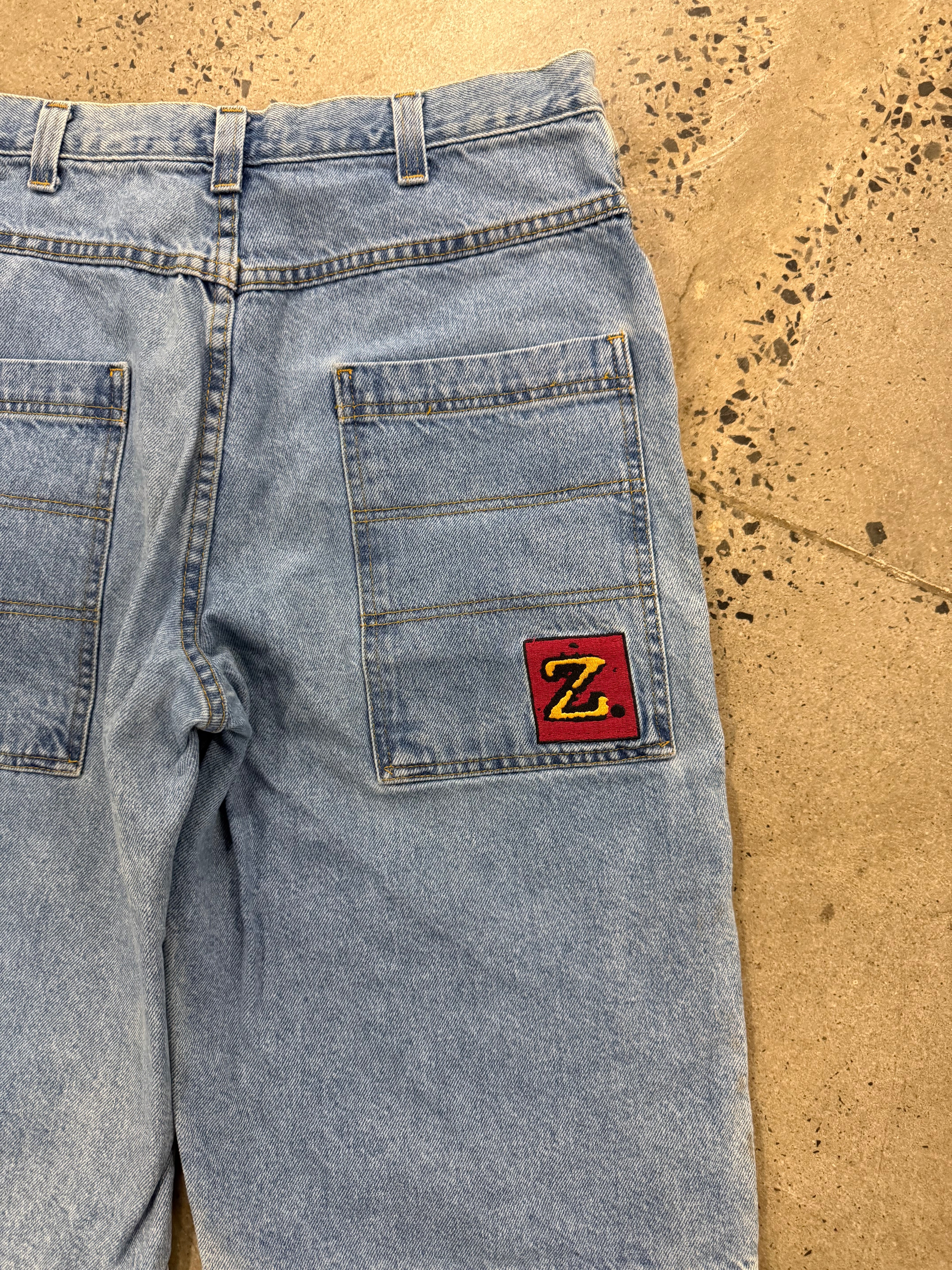 Vintage Y2K Zonz Jean Shorts (34)