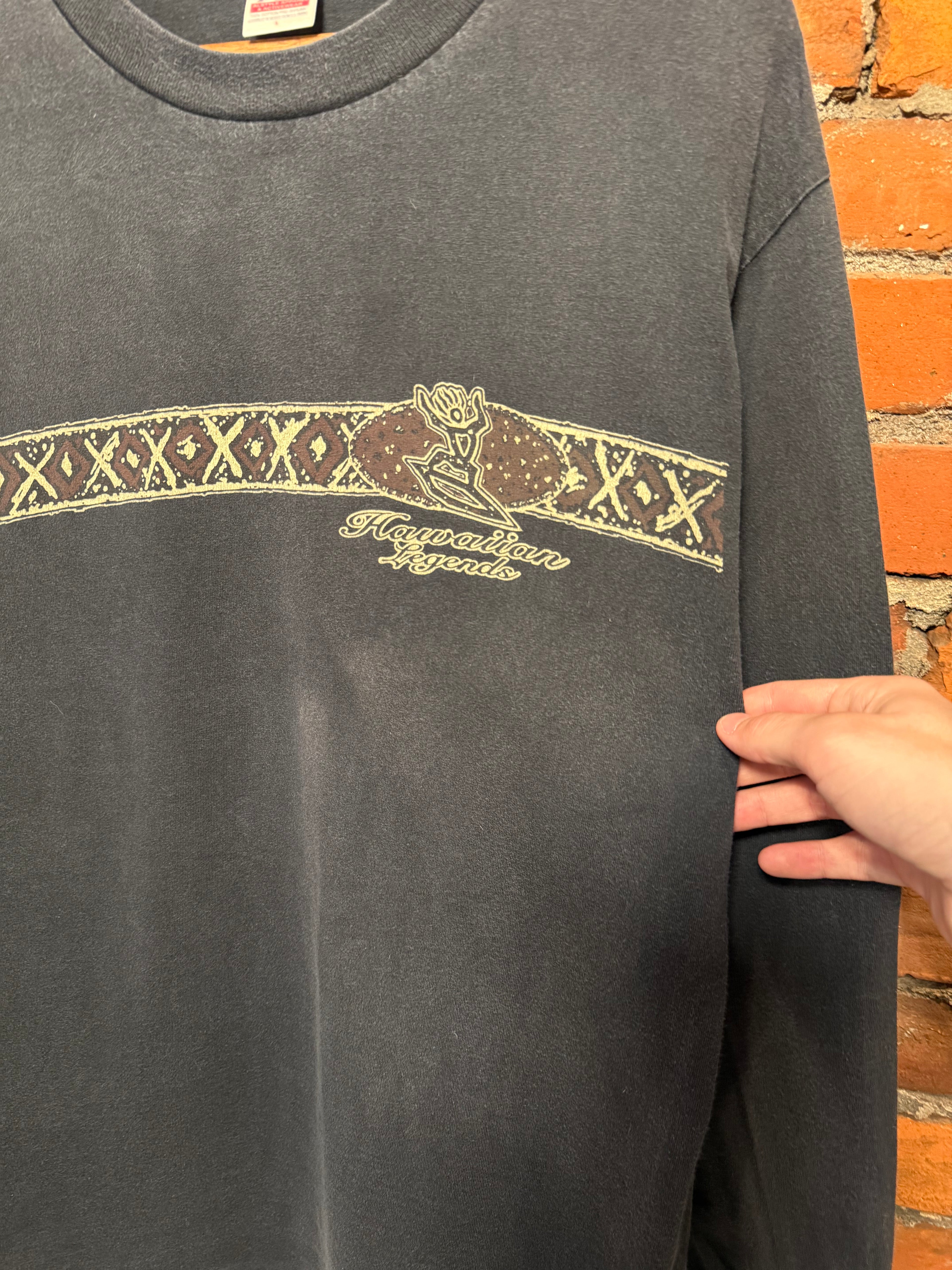 Vintage Hawaiian Legends Longsleeve Surf Shirt (L)