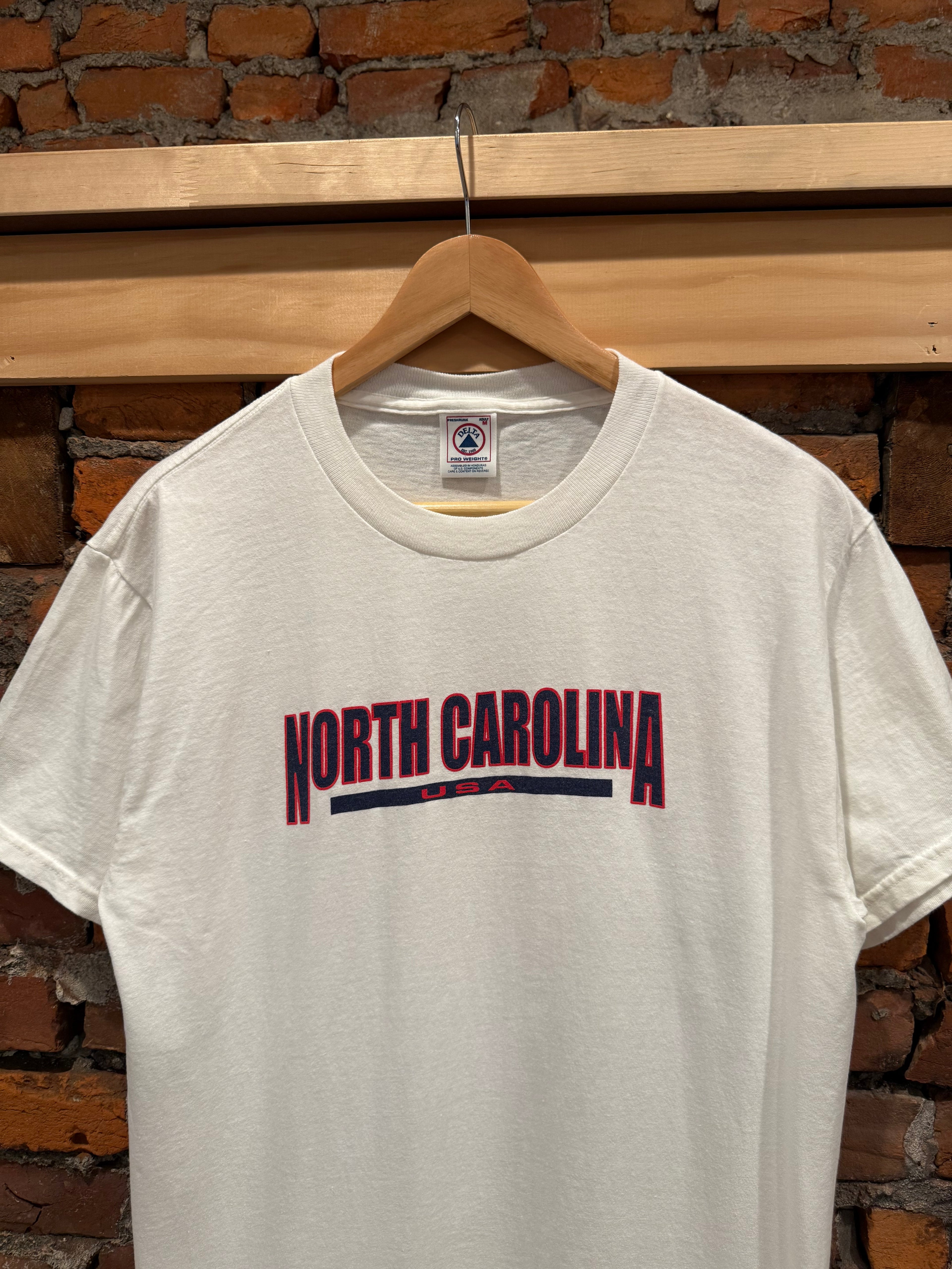 Vintage 90s North Carolina Tee (M/L)