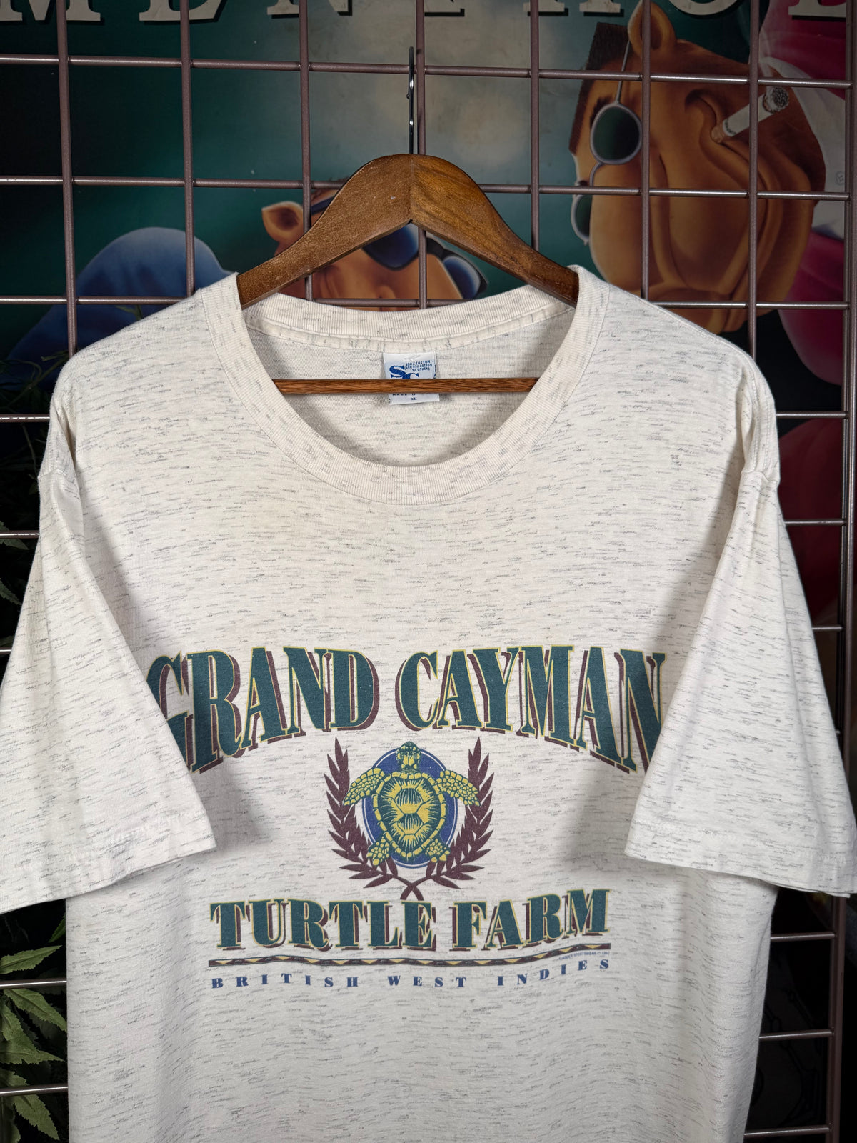 Vintage 1992 Grand Cayman Turtle Farm T-Shirt (XL)