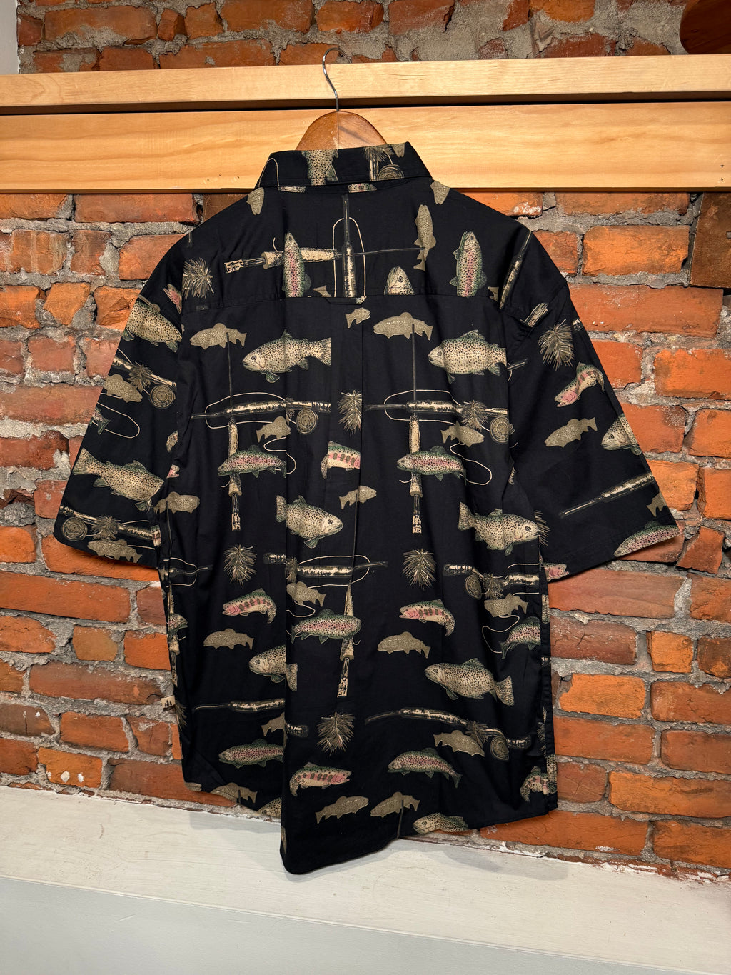 Outdoor Life All Over Fish Button Down Shirt (L)