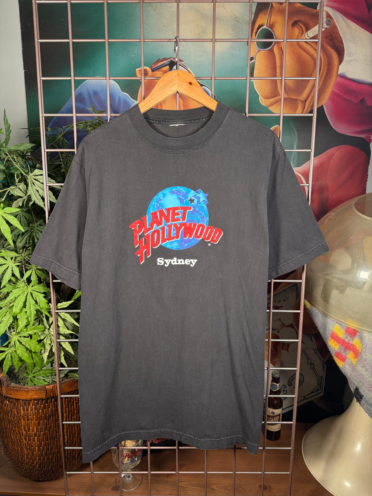Vintage Planet Hollywood Sydney Australia T-Shirt (L)