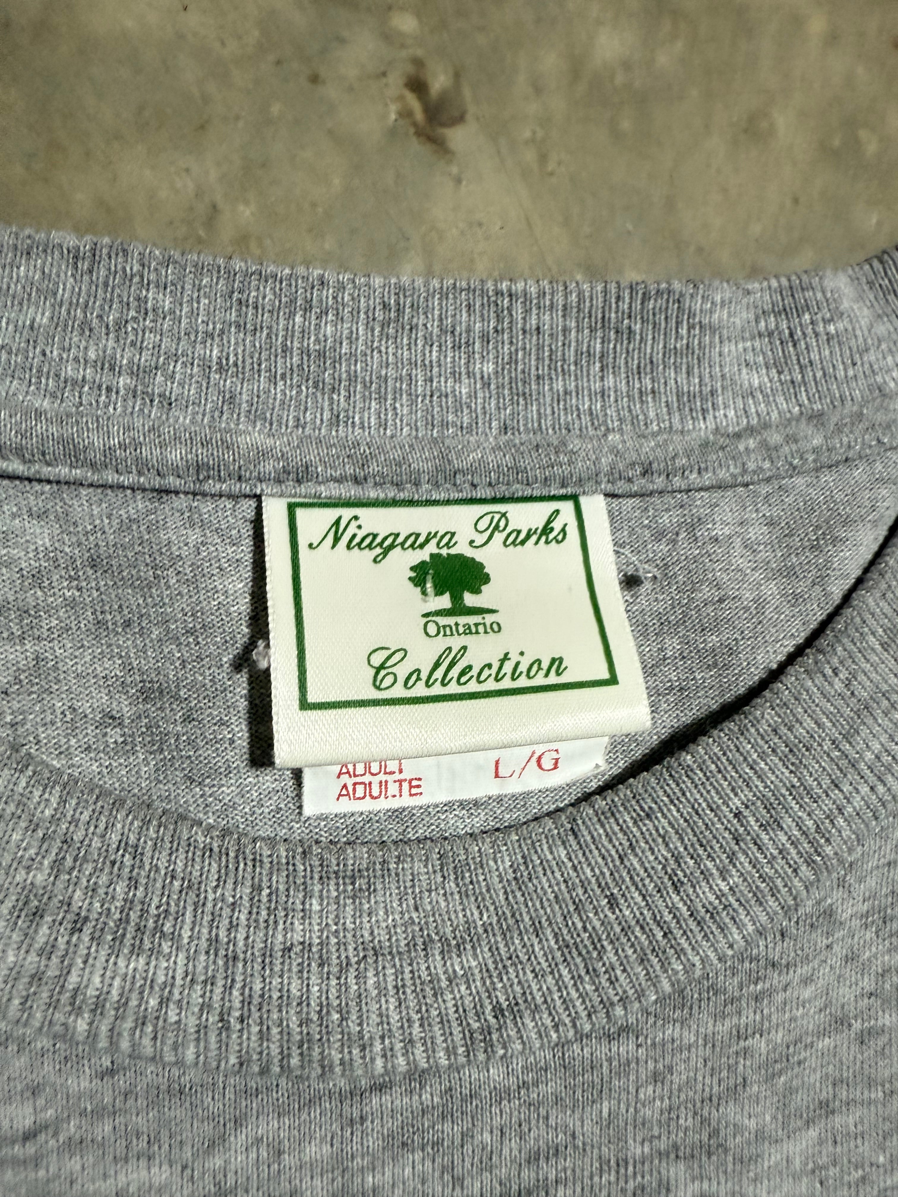 Vintage Niagara Falls Canada T-Shirt (L)