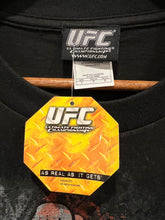 Load image into Gallery viewer, 2000s UFC Big Print Shirt (L)
