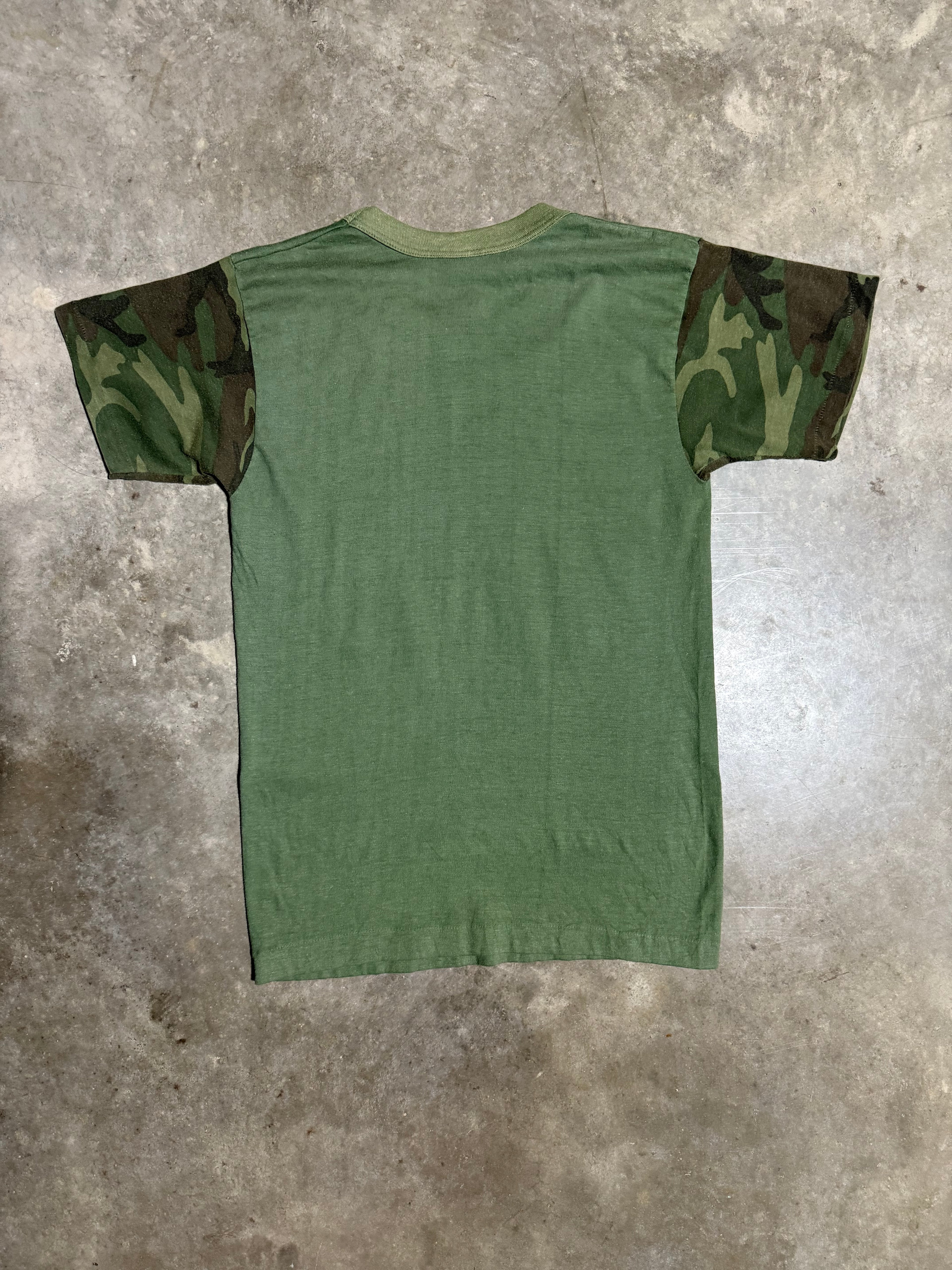 Vintage 70s Camo Sleeve Turkey T-Shirt (XS)