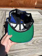 Load image into Gallery viewer, Vintage Orlando Magic Starter Fitted Hat (7-7 3/4)
