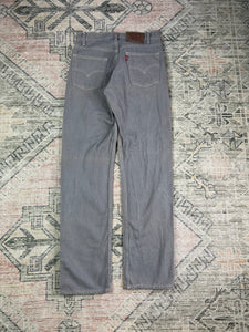 Vintage 90s Grey Levi’s 505 Jeans  (30x33)