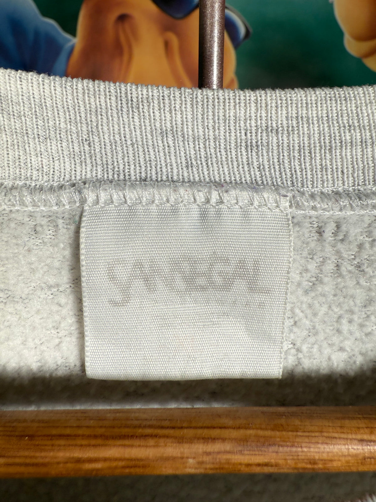 Vintage Martha’s Vineyard Shark Crewneck (L)