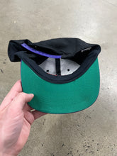 Load image into Gallery viewer, Vintage 90s Snap On Racing SnapBack Hat
