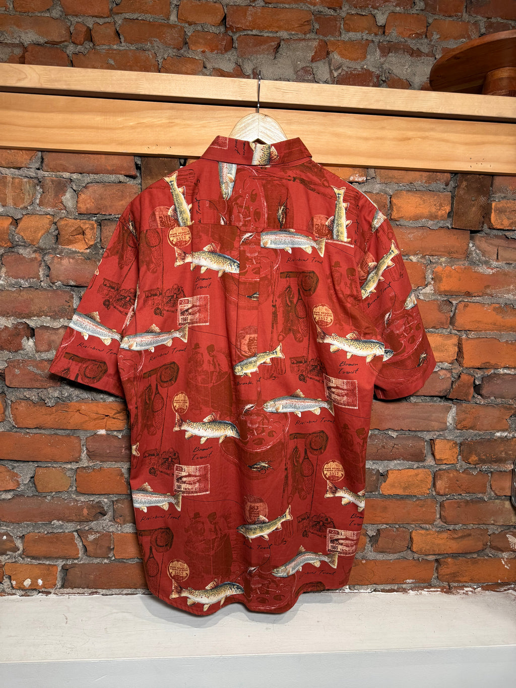 Red Head All Over Fish Button Down Shirt (L)