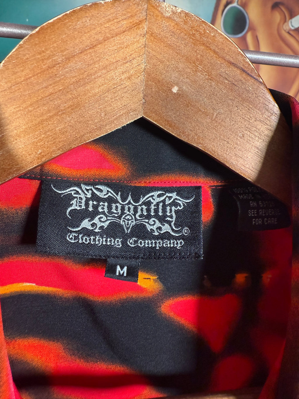 Vintage Early 2000s Dragonfly Clothing Co Skull Shirt (M)