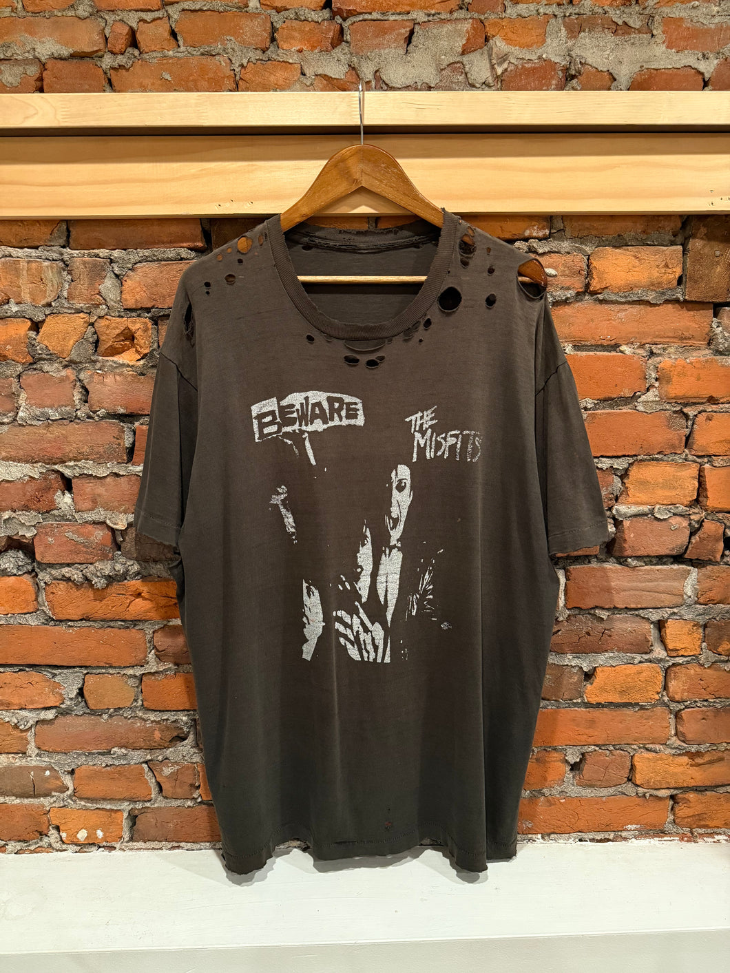 Vintage 90s Distressed Beware The Misfits Band Shirt (XL)