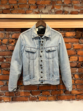 Load image into Gallery viewer, Vintage Lee Blanket Lined Jean Jacket (WS)
