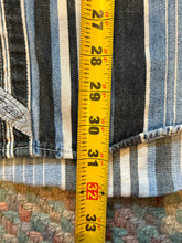 Load image into Gallery viewer, Vintage Levi’s Blue Black and White Striped Button Up Shirt (L)
