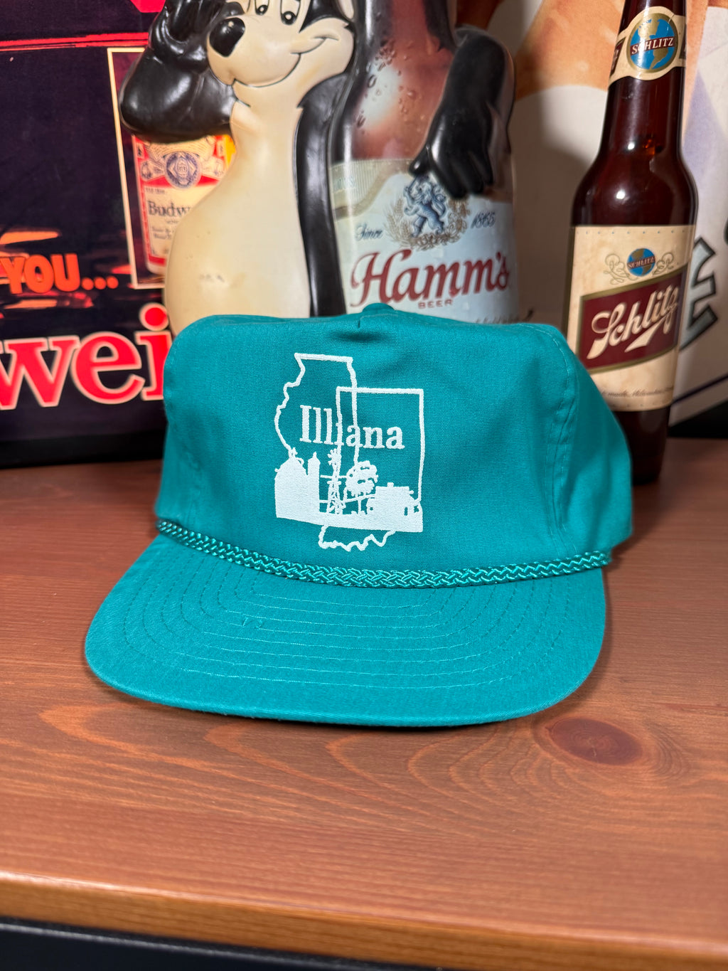 Vintage Illina Zipper Strap Hat
