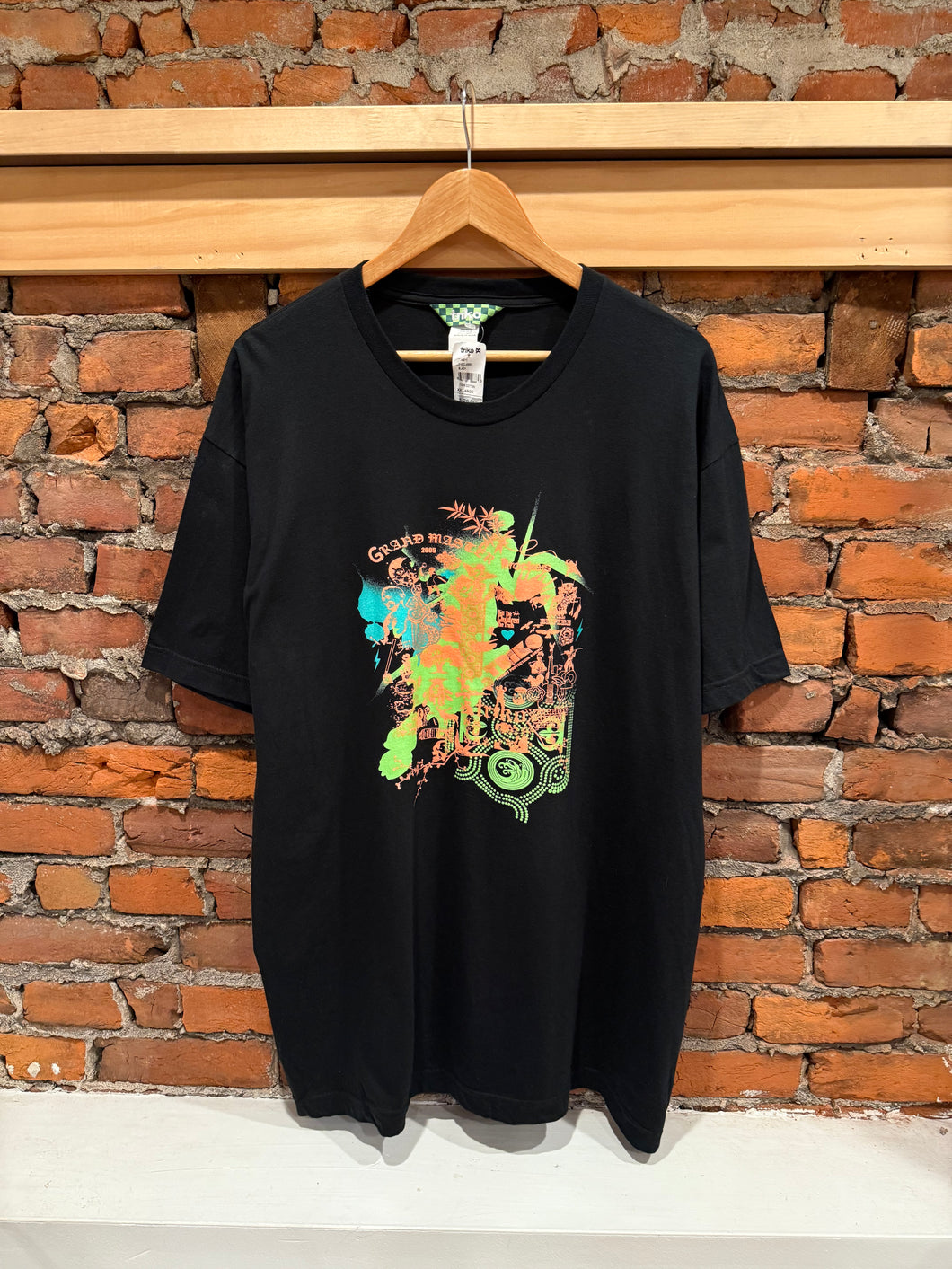 Vintage 2005 Triko Graphic Tee (XXL)