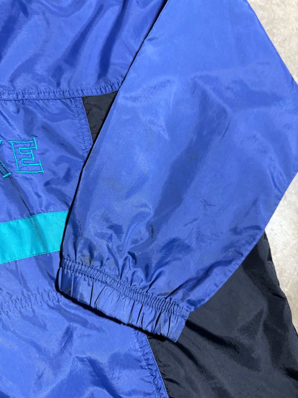 Vintage 90s Nike Pullover Windbreaker (L)