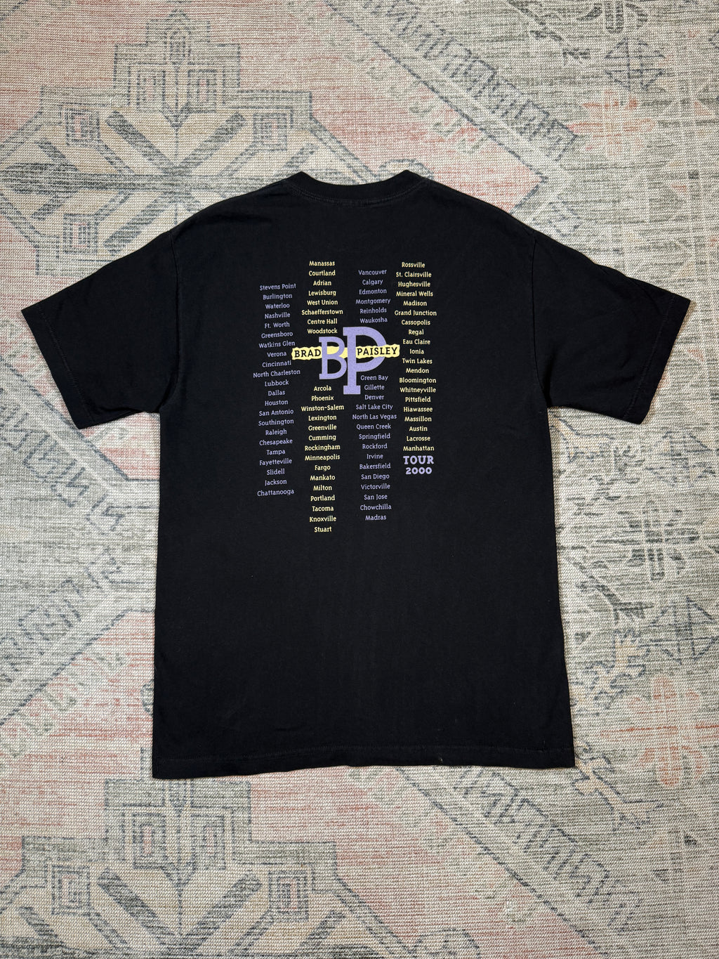 Vintage 2000 Brad Paisley Concert Shirt (L)
