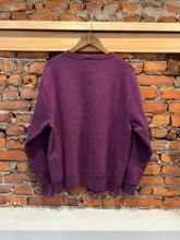 Load image into Gallery viewer, Vintage Purple Champion Crewneck (L)
