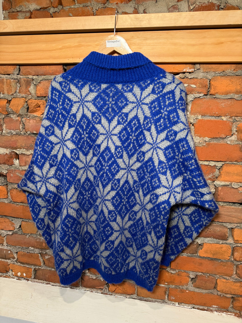 Vintage Benetton Pullover Snowflake Sweater (WL)
