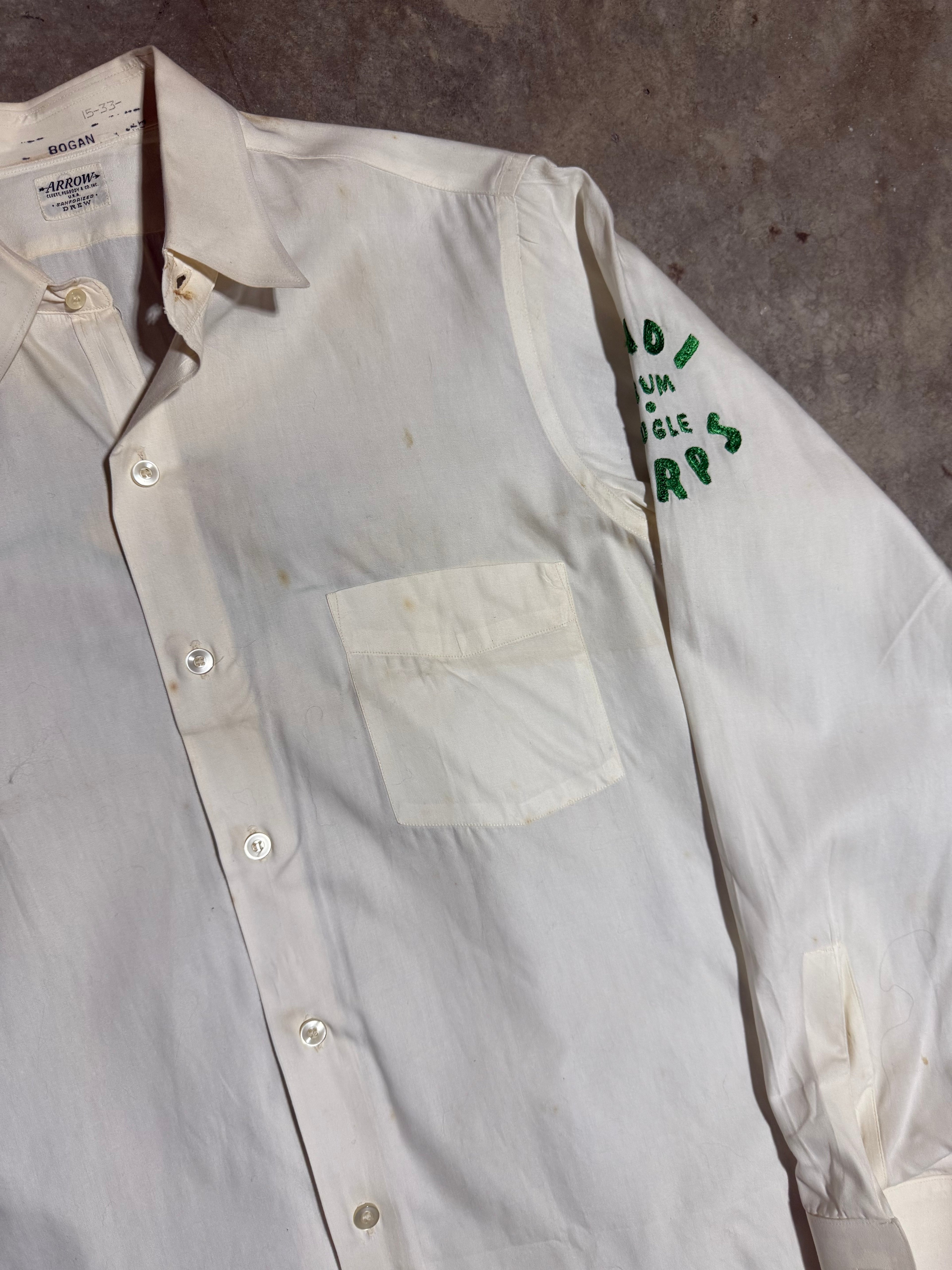 Vintage Distressed 70s Shriners Embroidered Arrow Button Up Shirt (M/L)