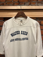 Load image into Gallery viewer, True Vintage Walter Reed Army Medical Center Shirt (M)
