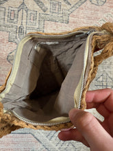 Load image into Gallery viewer, Vintage 70s Ernest Leather Bag
