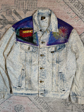 Load image into Gallery viewer, Vintage 1992 Pittsburgh Bedazzled Hand Painted Lee Jean Jacket (M)
