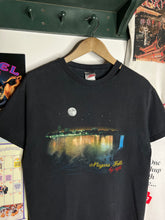 Load image into Gallery viewer, Vintage Distressed Niagara Falls Tee (M)
